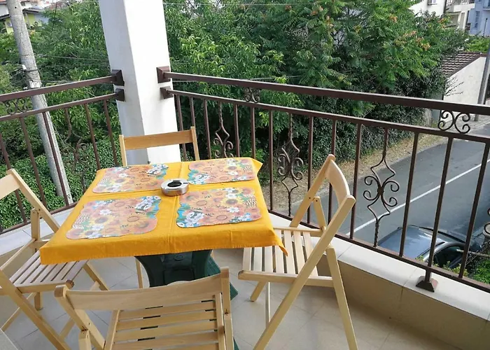 Hris 切尔诺莫雷茨