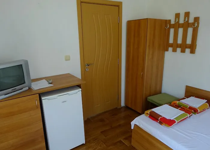 招待所 Hris 切尔诺莫雷茨