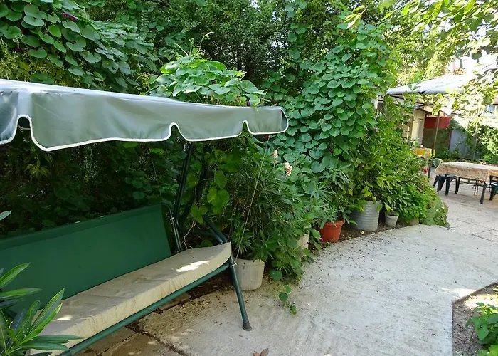 Hris 招待所 切尔诺莫雷茨